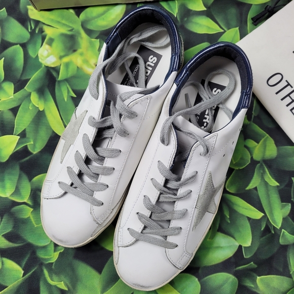 NIB Golden Goose Super-Star White Distressed Leather Low Top Sneakers size 38 - Picture 2 of 16